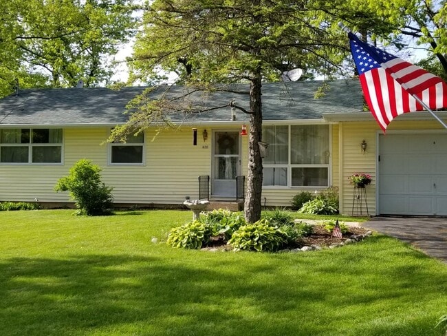 Building Photo - 430 Waubun Dr Rental