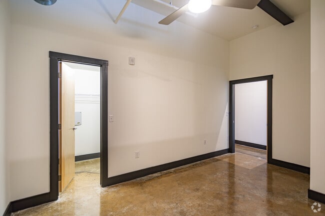 2HAB, 2BA - Fording Flats