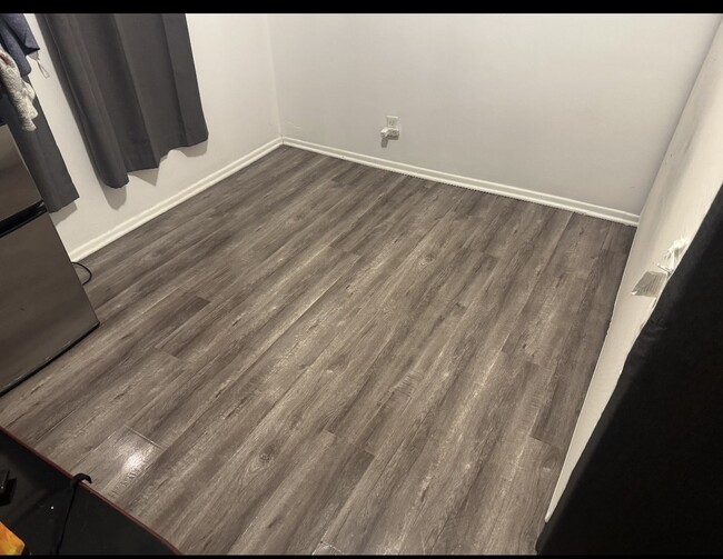 Building Photo - 15306 El Camino Ave