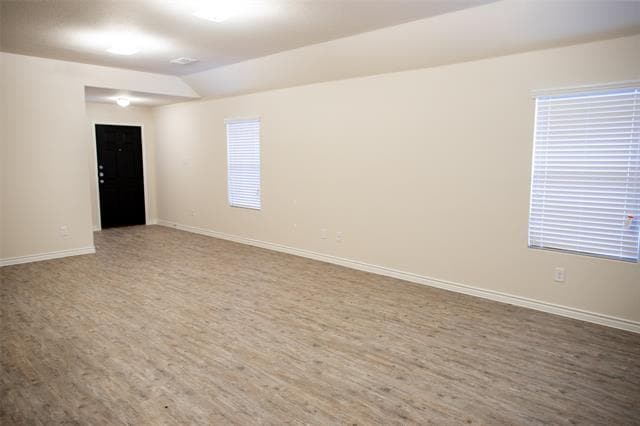 Photo - 1710 Swallow Dr