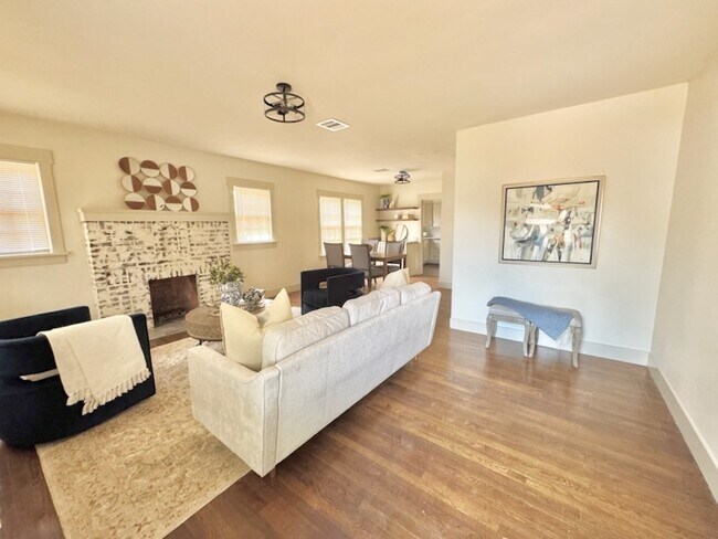 Photo - 2202 28th St