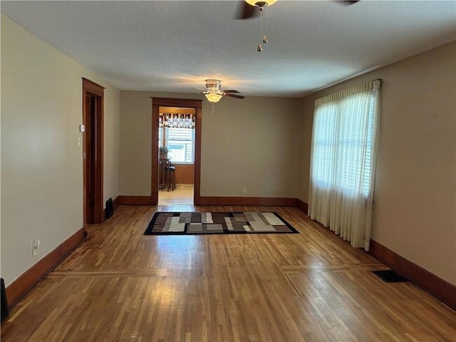 Photo - 707 Green St