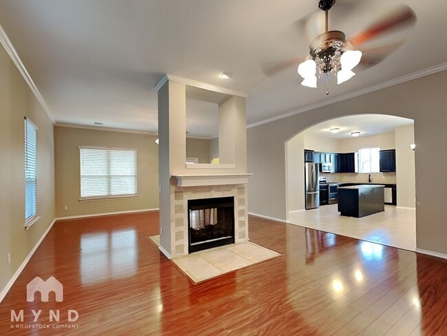 Building Photo - 3333 Wood Valley Rd Rental