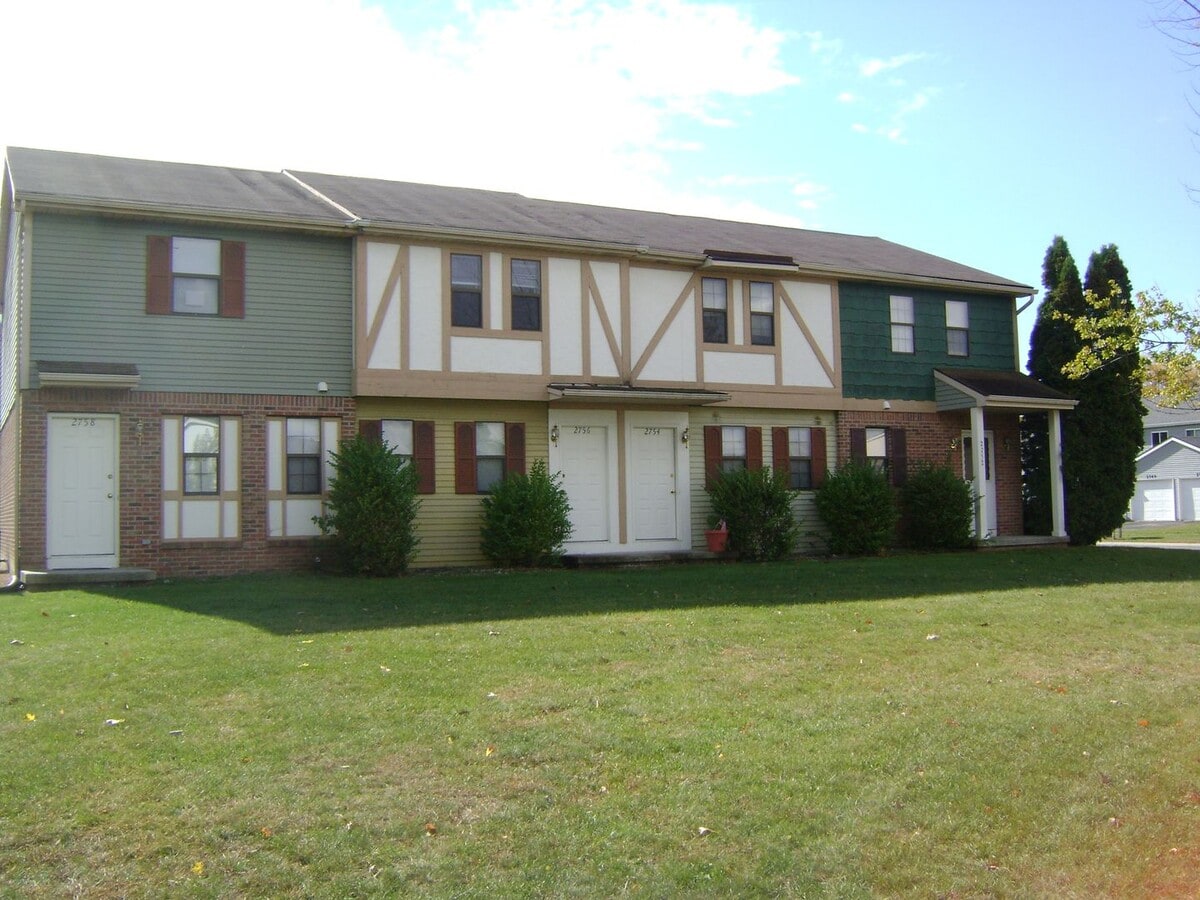 2752-2758 Scarlet Oak - 2752-2758 Scarlet Oak Unit 2756