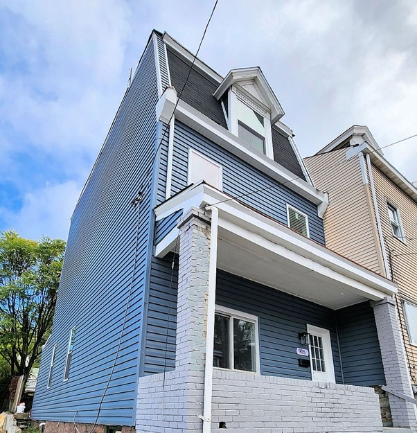 Photo - 905 McCandless Ave