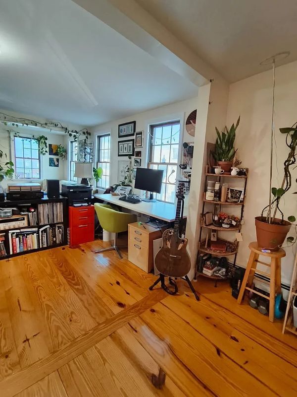 Photo - 1009 Brown St Unit 1