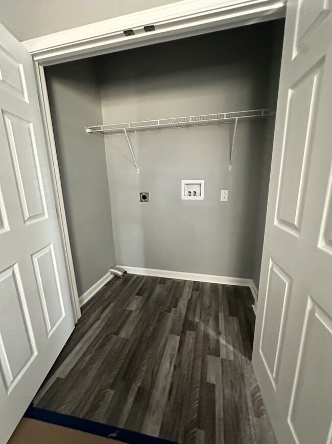 Photo - 208 E 17th St