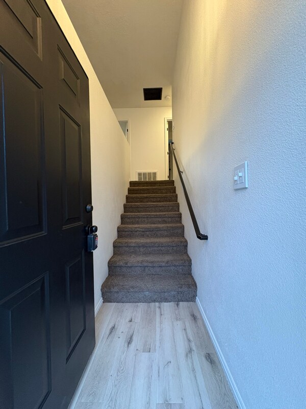 Photo - 113 W Sunset Dr