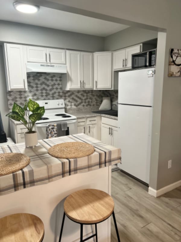 Building Photo - 7123 Glendale Ave Unit 7123 Glendale Rental