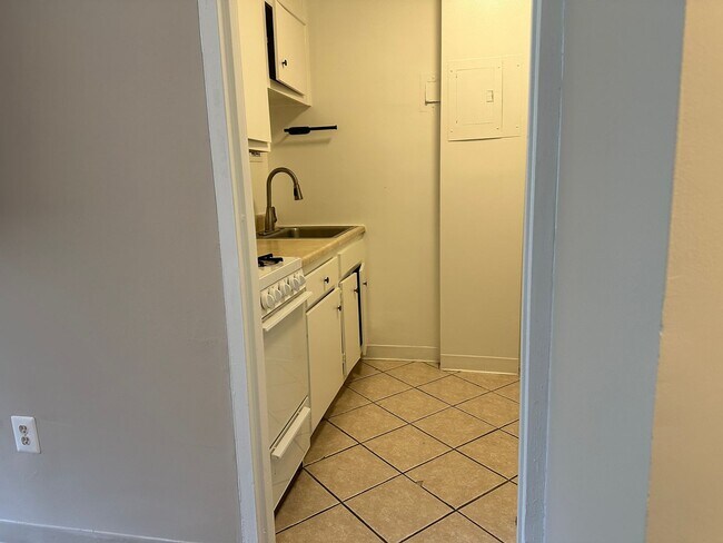 1111 Arlington Blvd