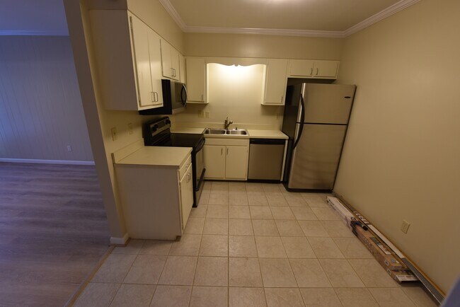 Photo - 55 Hanover Cir