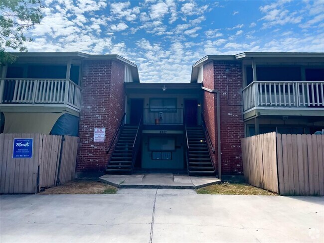 Building Photo - 8907 Parkfield Dr Unit 203 Rental