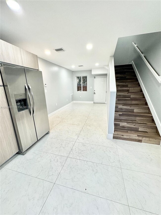 Photo - 932 NW 2nd St