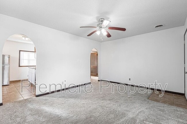 Photo - 4535 Lafayette Ave