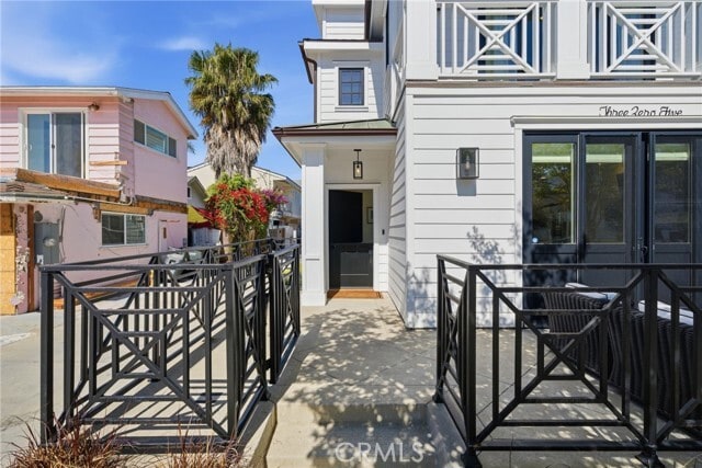 Photo - 305 Montero Ave