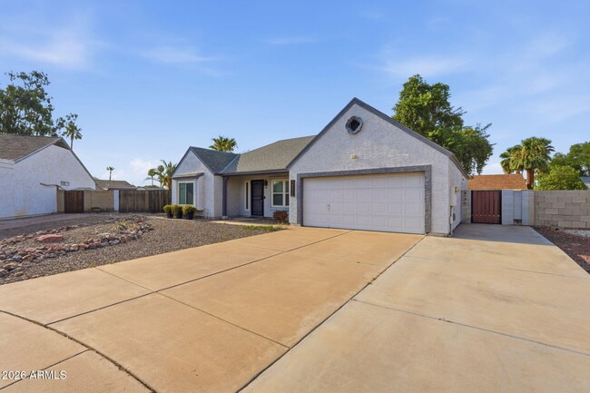 Photo - 1735 E Stephens Dr