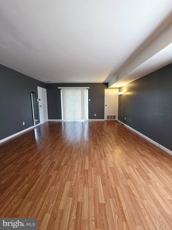 Building Photo - 2727 Rhawn St Unit 10AB Rental