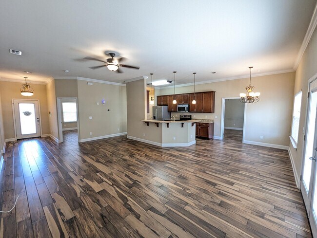 Photo - 2216 Chapparel St