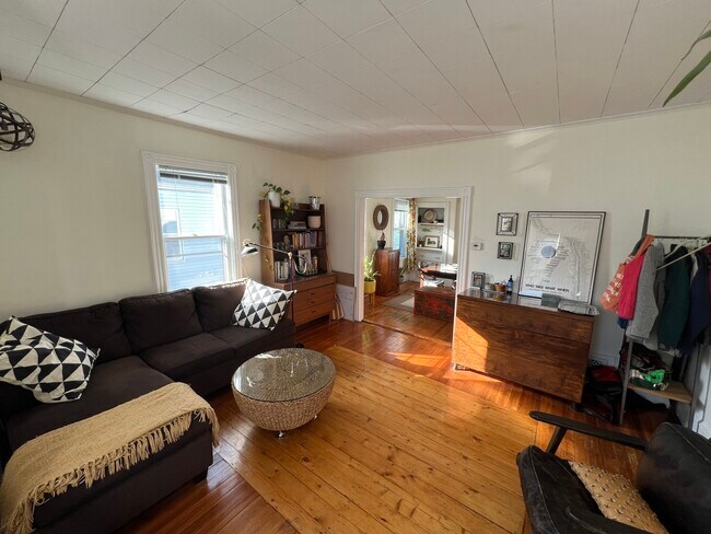12 Hancock St Unit 2