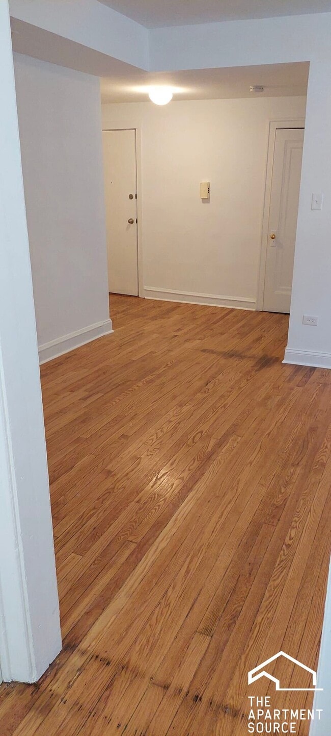 Photo - 1107 N Avers Ave Unit 1