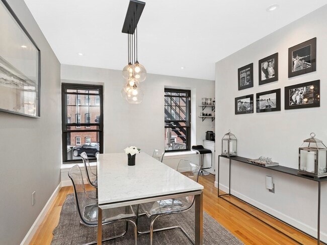 Photo - 15 Medford St