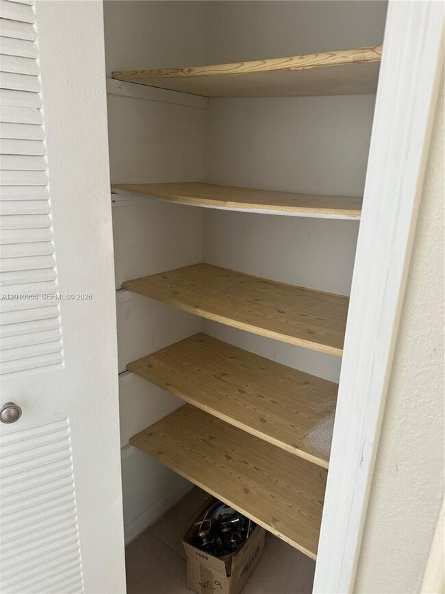 Building Photo - 8460 SW 156th Pl Unit 725