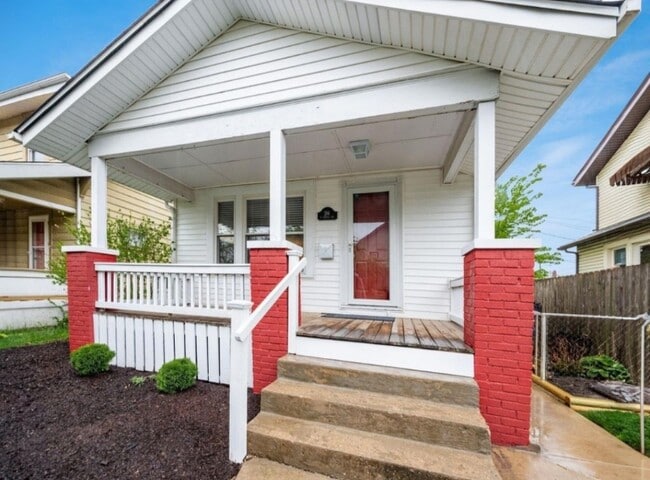 Photo - 294 E Morrill Ave Casa