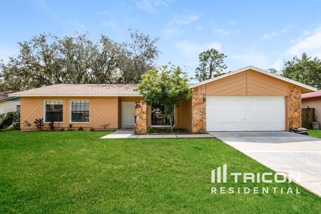 Building Photo - 603 Ephrata Dr