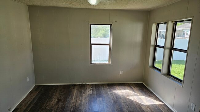 Living Room - 260 Nova St