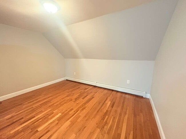 Photo - 12 Button St Unit 3