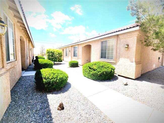 Photo - 1320 Pocahontas Ave