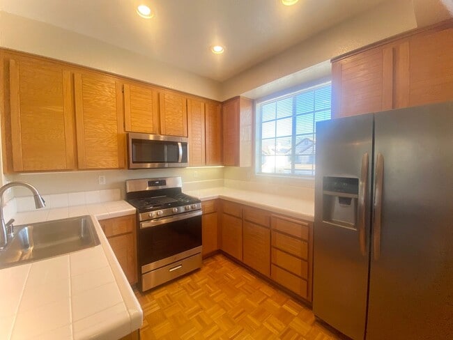 Photo - Elegant 2-Bedroom, 2.5-Bathroom Townhome for Rent - Milpitas!