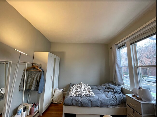 Photo - 30 Babcock St Unit 1