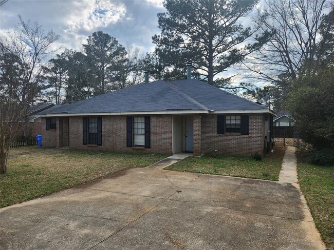 Photo - 463 Durden Rd