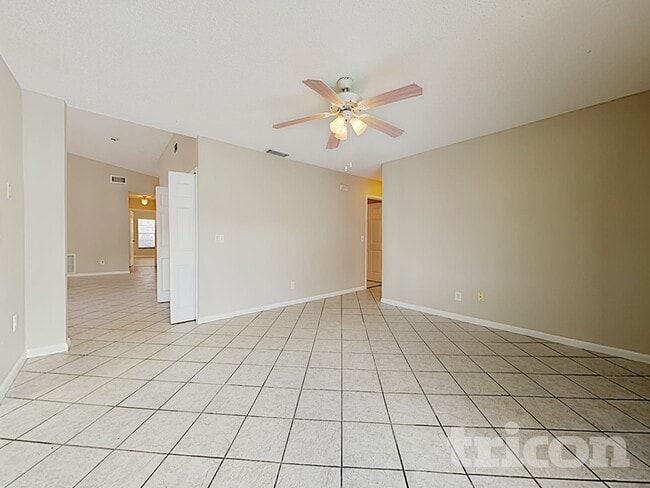 Photo - 10503 Willowbrae Dr