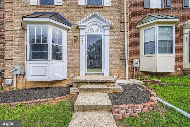 Photo - 493 Ashton Ln