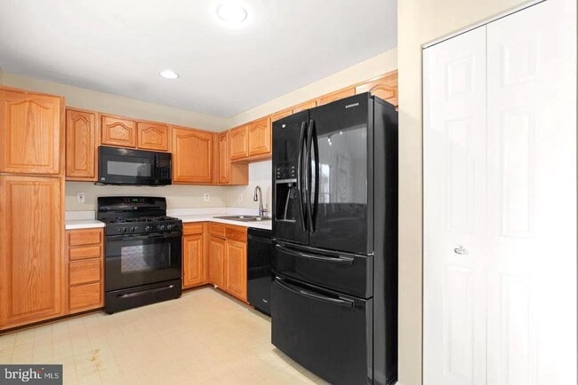 Photo - 3937 Ettrick Ct