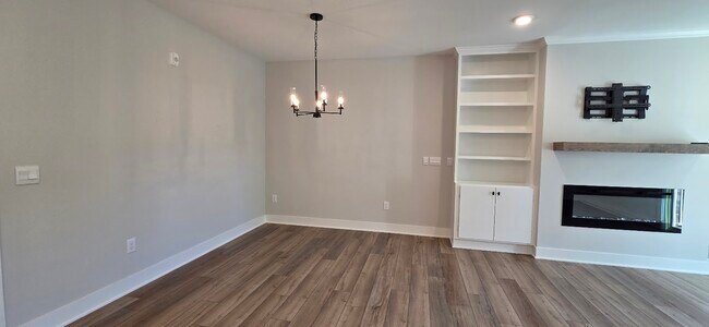 Photo - 11549 Helmond Way Unidad 113