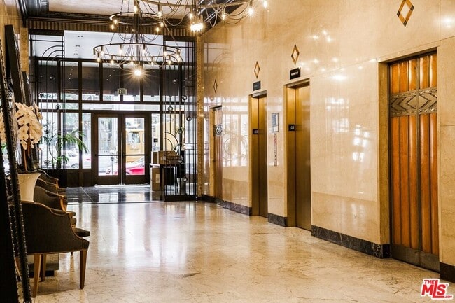 Photo - 460 S Spring St Unit 1002