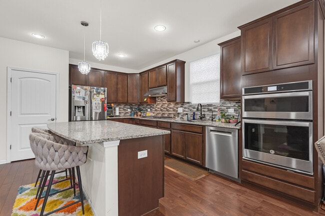 Photo - 61 Pacific Ave