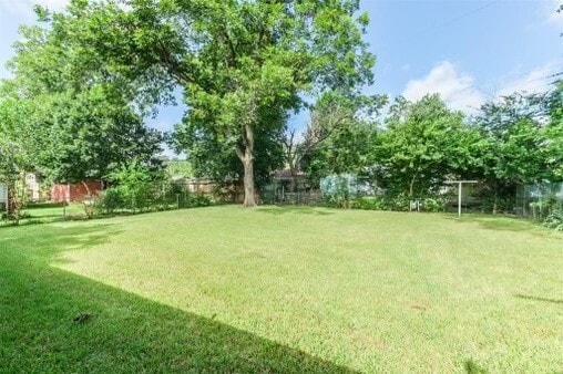 Photo - 3103 Maysel St