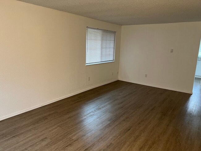 Photo - 2660 NE Parkwood St Unit C