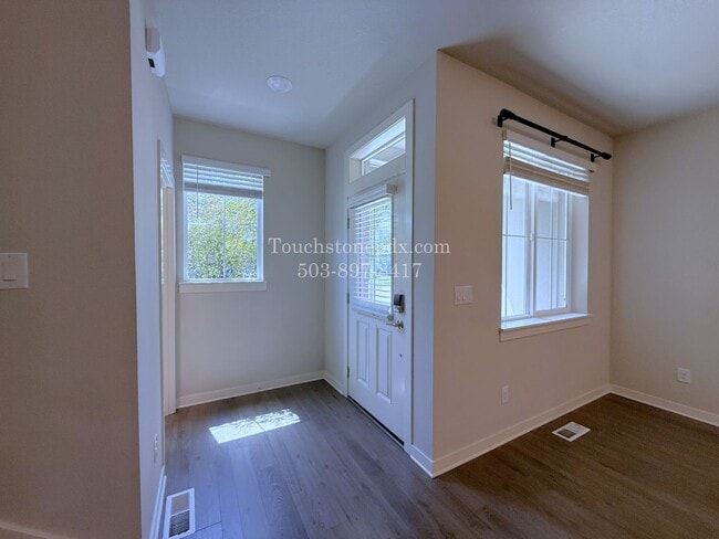 Photo - Modern Hillsboro Townhome with AC, Electric Fireplace, and 2 Car Garage