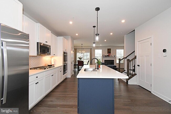 Photo - 500 Sterling Dr