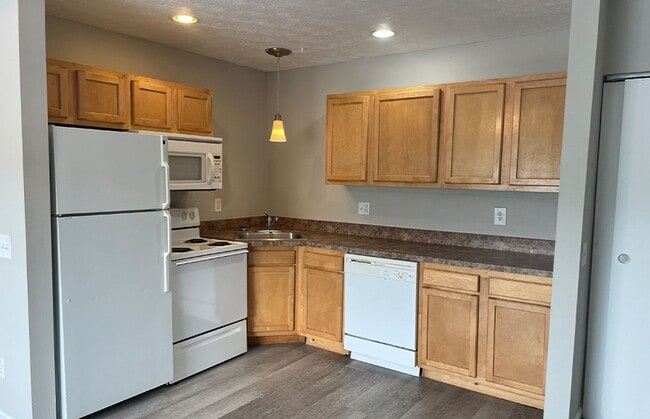 Photo - 550 Lowell Ave Unit 550-12