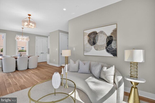 Photo - 5310 Cathedral Ave NW