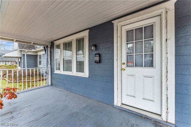 485 E Archwood Ave