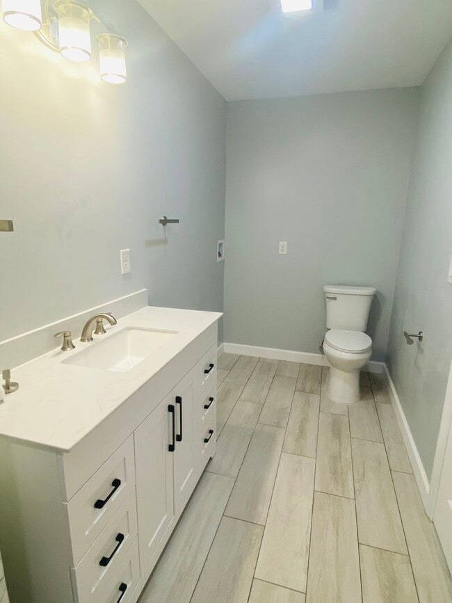 Photo - 628 Hills Blvd