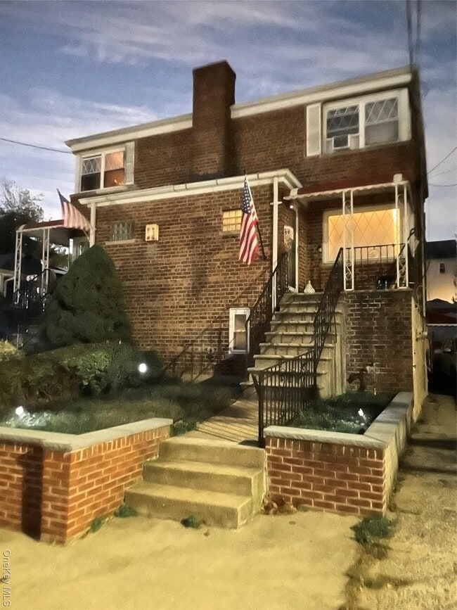 Building Photo - 59 Laurel Pl