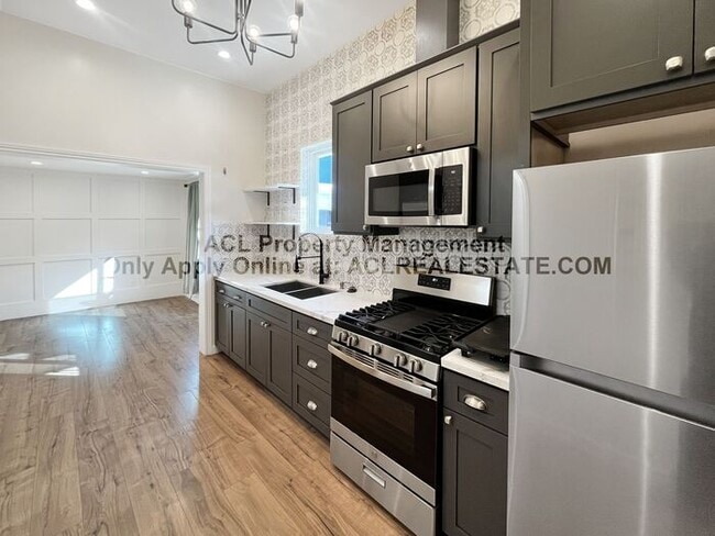 Photo - 2 Houses, 1 Price. Nicely Updated Single Family Home with ADU